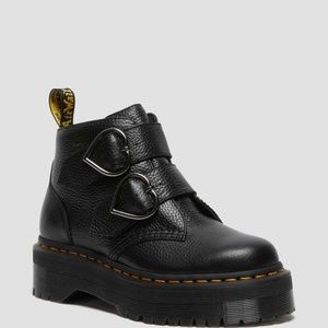 DR. MARTENS - DEVON HEART LEATHER PLATFORM BOOTS - Women’s Size 9